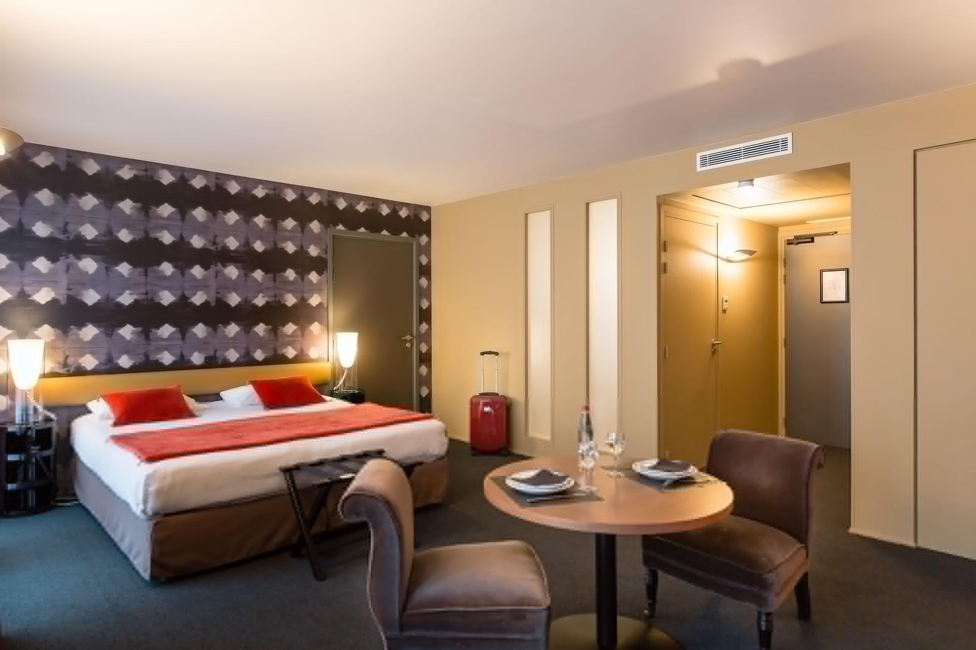 Hotel L'Adresse - Entierement Renove Сен-Мало Екстер'єр фото